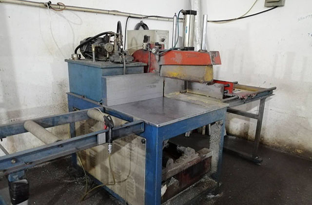 如何在不銹鋼五軸加工中心切削過程中快速降溫？